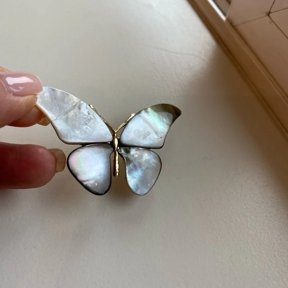 Butterfly Brooch vintage mother of pearl gold toned Cottagecore